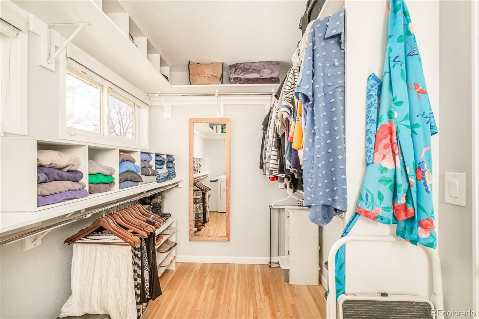 5634 E Minnesota Drive