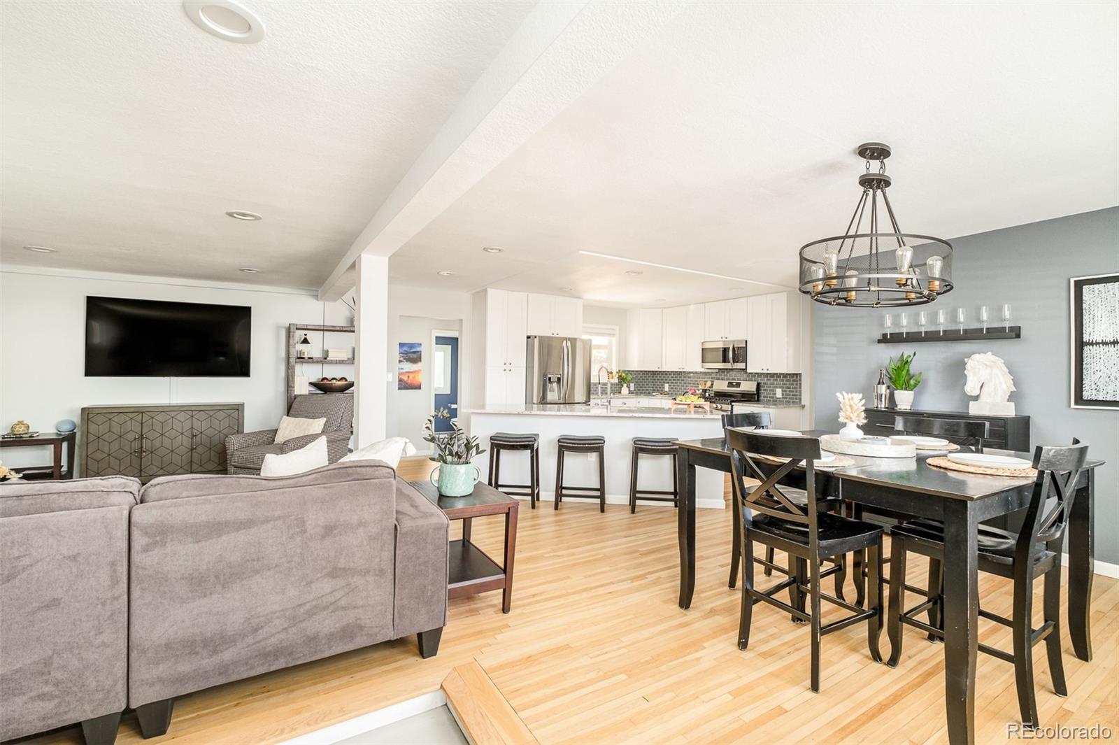 5634 E Minnesota Drive