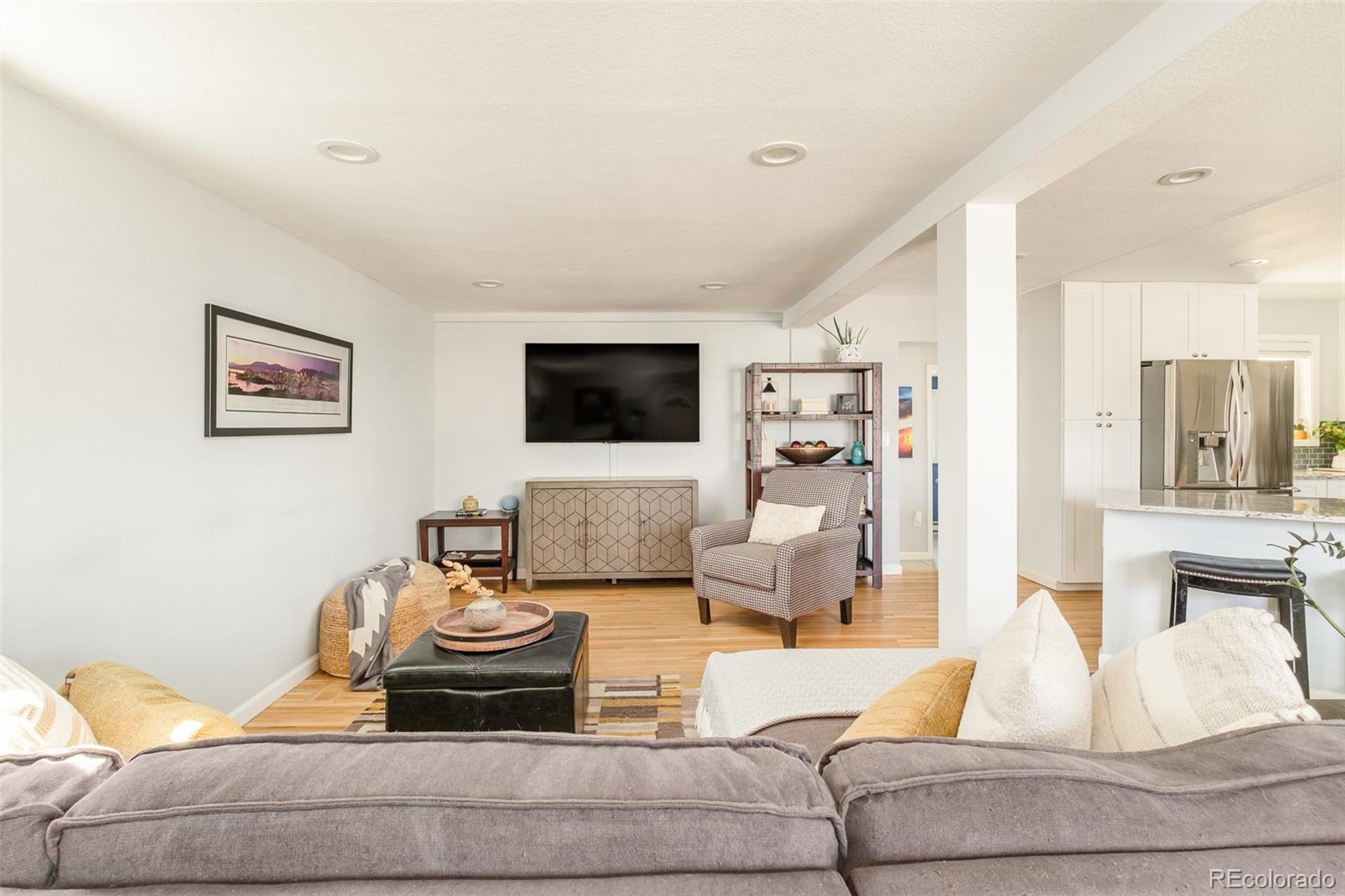 5634 E Minnesota Drive