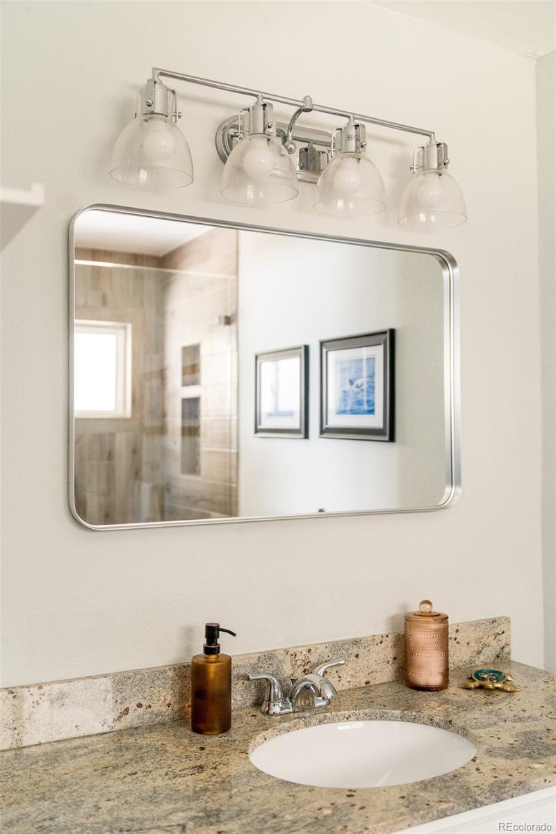 5634 E Minnesota Drive