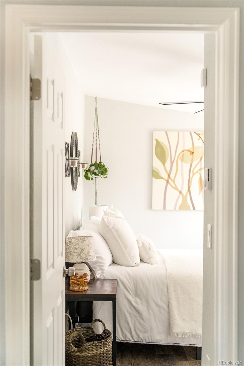 5634 E Minnesota Drive