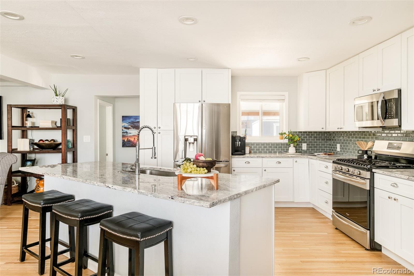 5634 E Minnesota Drive