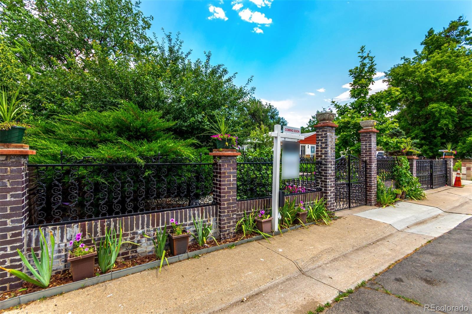 1946 Xenia Street