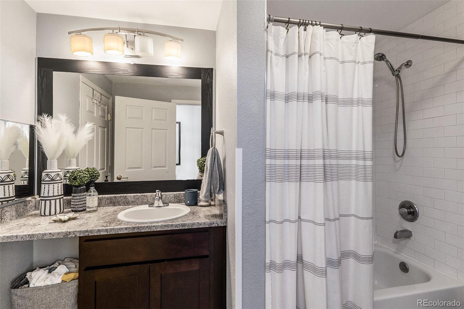 5714 N Gibralter Way Unit: 102