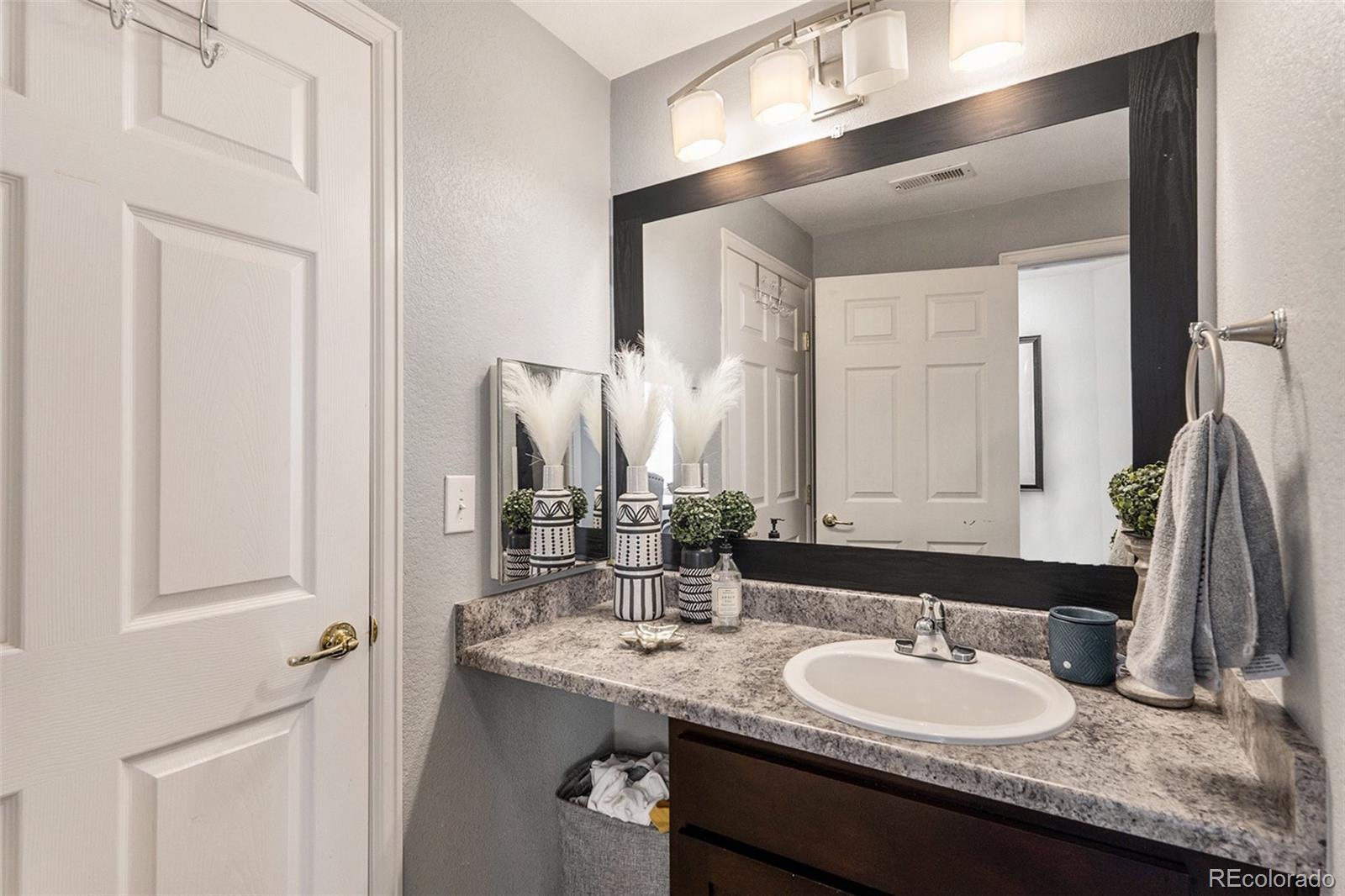 5714 N Gibralter Way Unit: 102