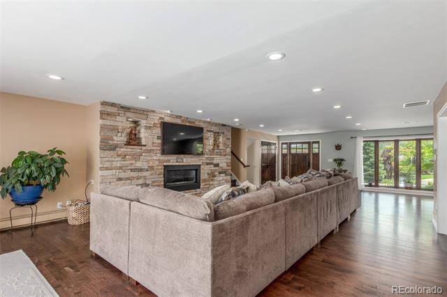 5727 Colorow Drive