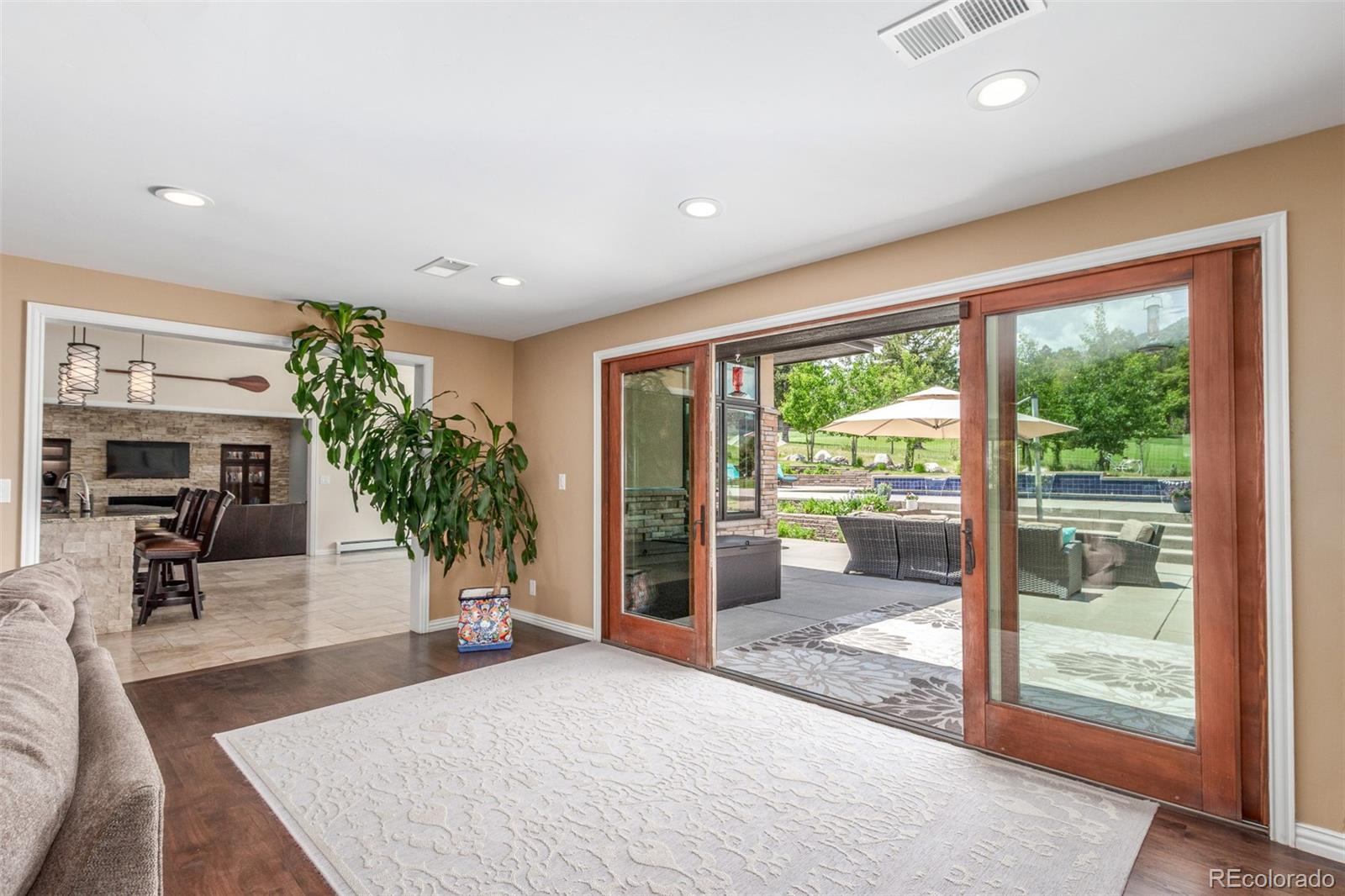 5727 Colorow Drive