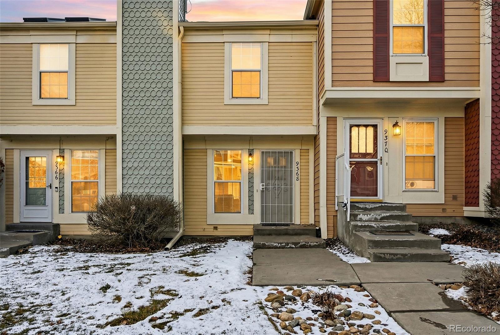 9368 W Ontario Drive