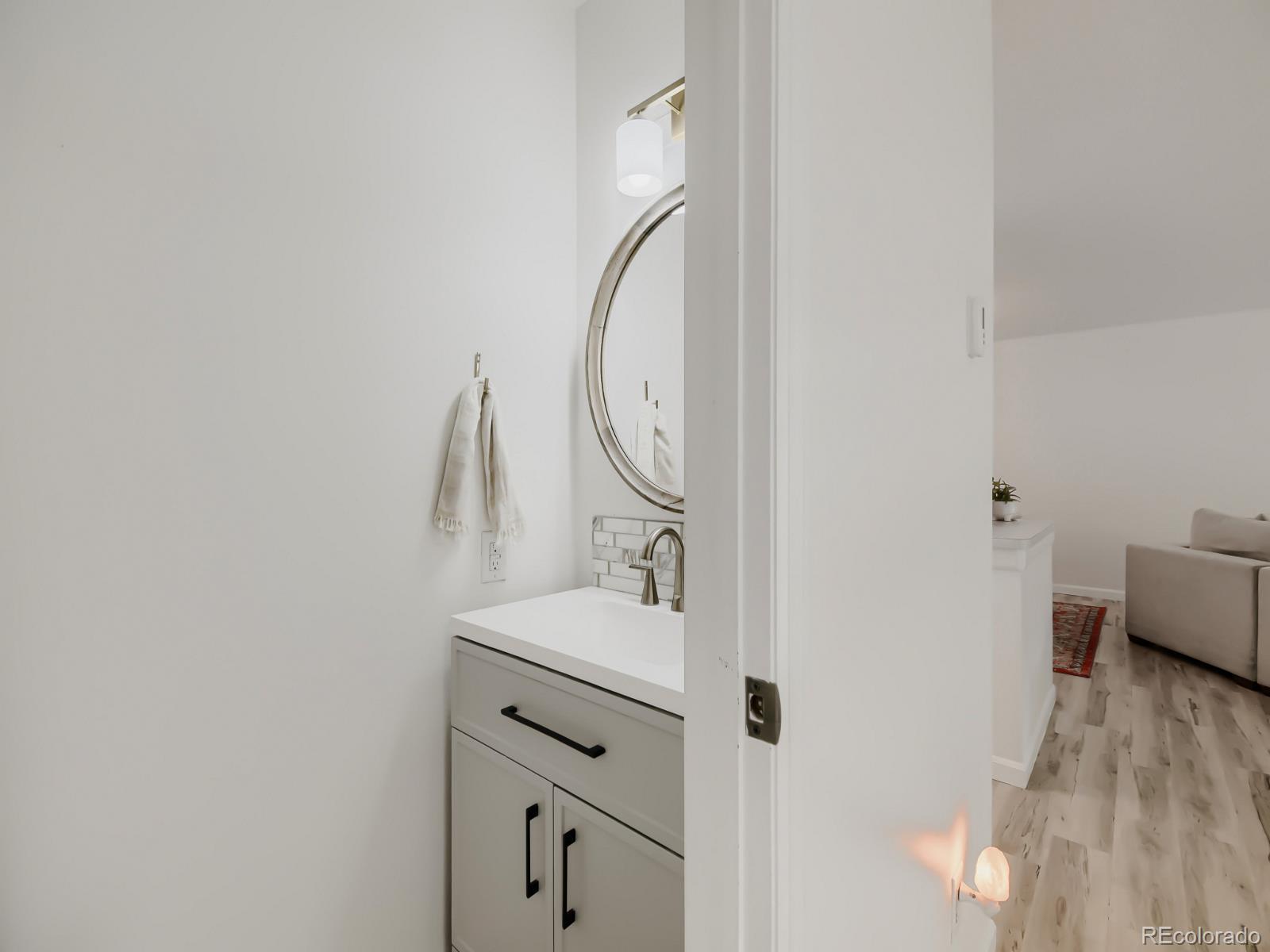 6305 W 6th Avenue Unit: D27