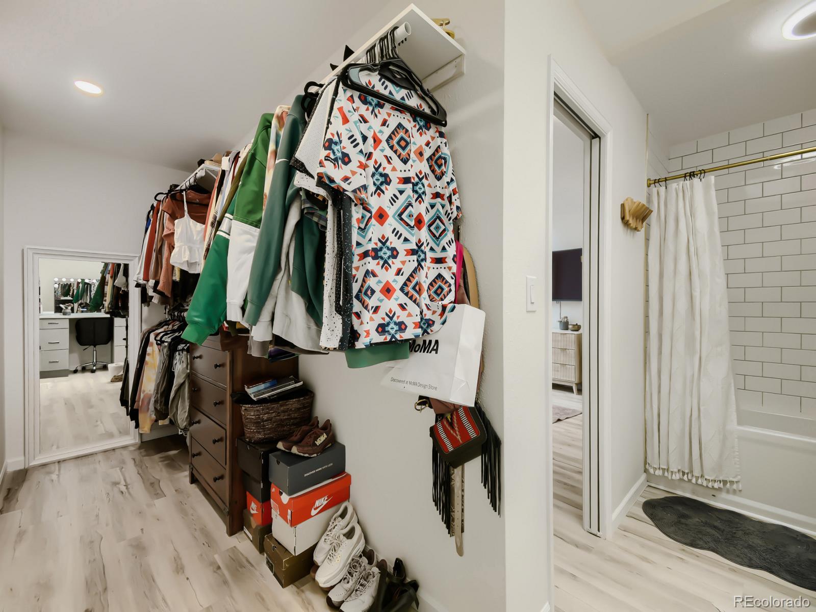 6305 W 6th Avenue Unit: D27