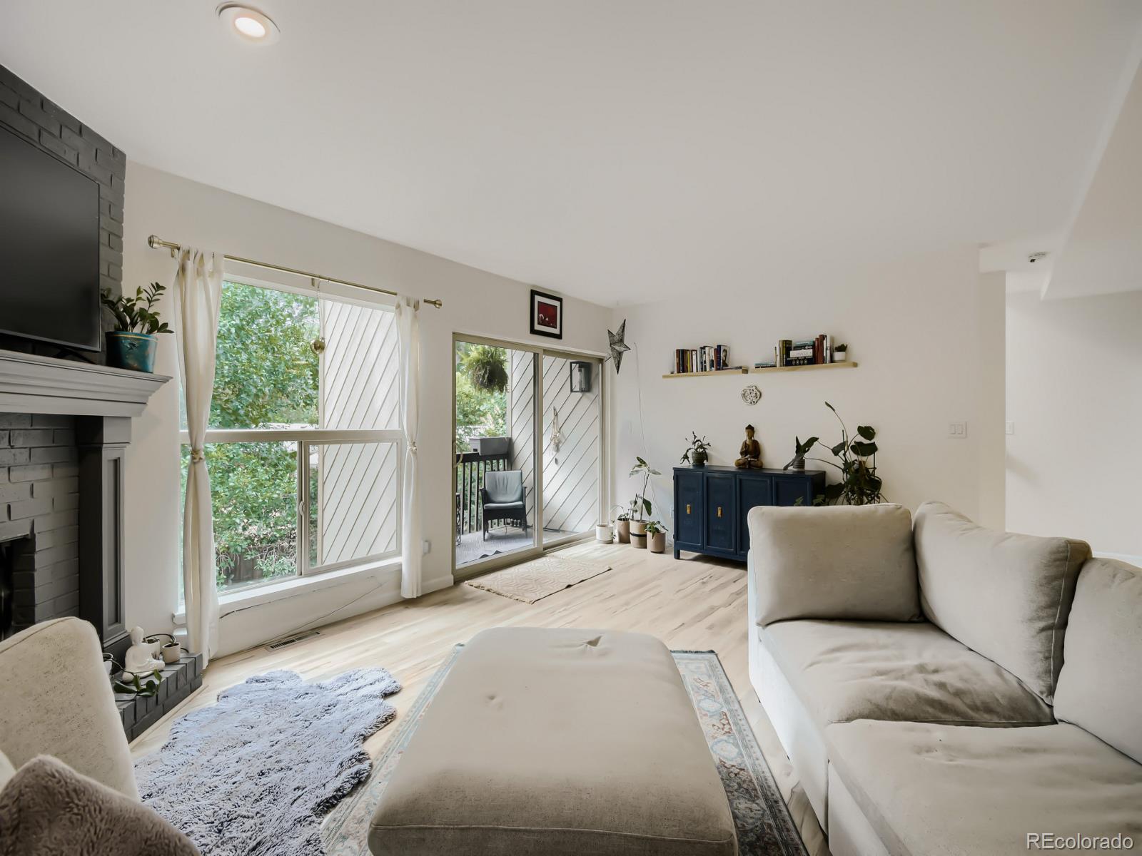 6305 W 6th Avenue Unit: D27