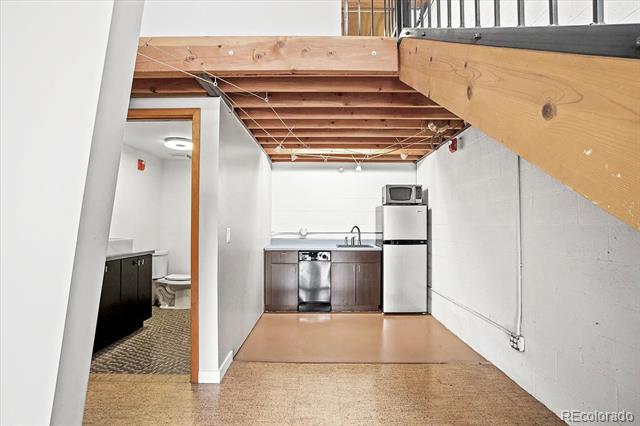 209 N Kalamath Street Unit: 14