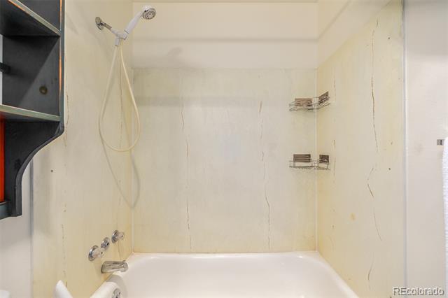 396 Cove Boulevard Unit: 3