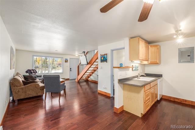 396 Cove Boulevard Unit: 3