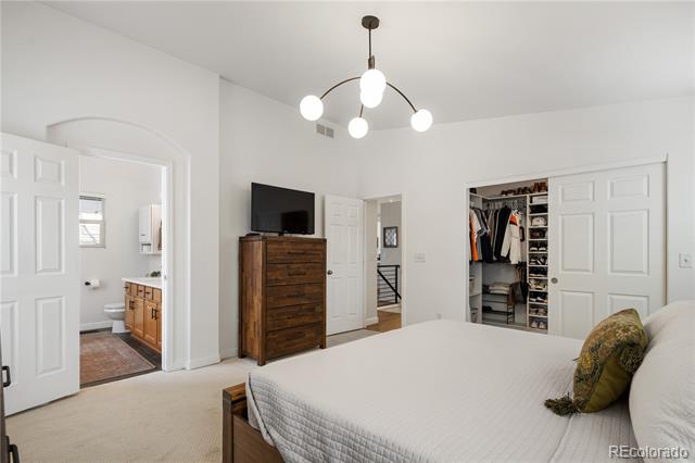 5935 E 129th Place