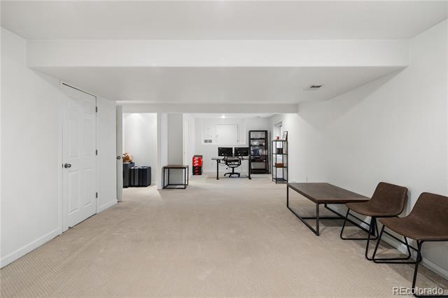 5935 E 129th Place