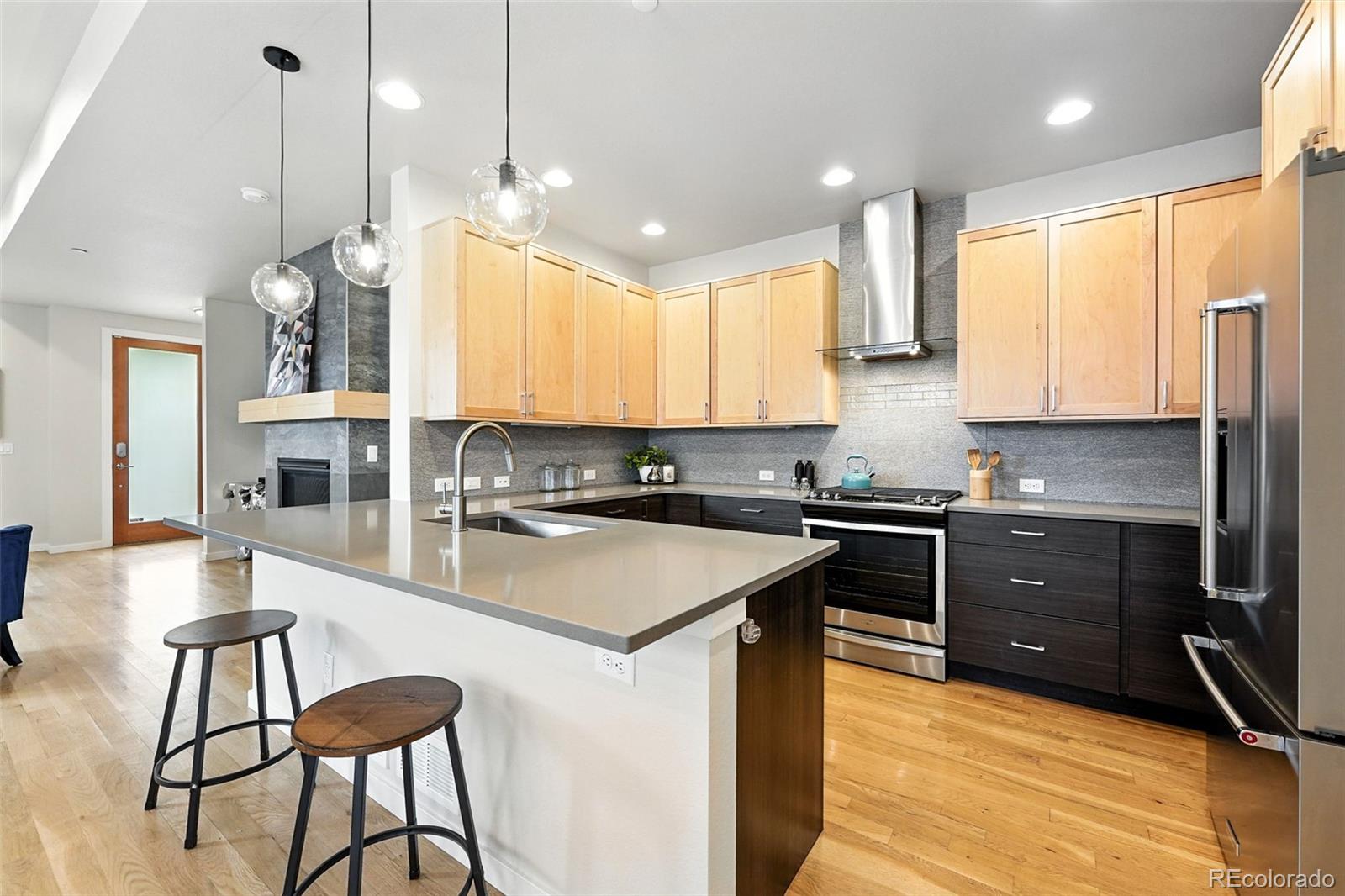 1376 Snowberry Lane