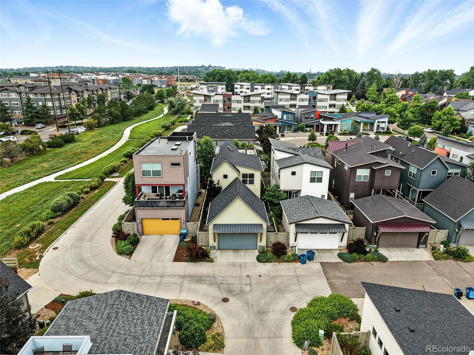 1376 Snowberry Lane