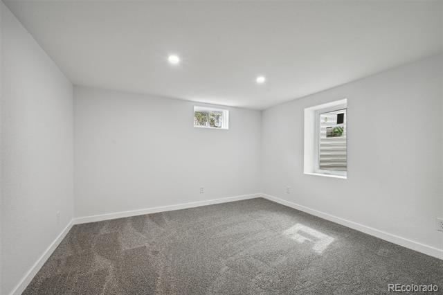 923 W 100th Place