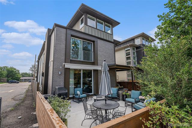 848 Fairfax Street