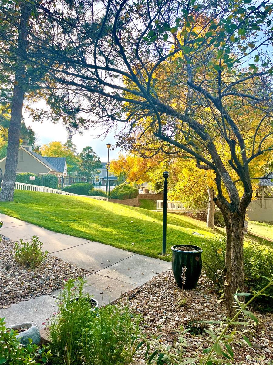 7047 E Briarwood Drive