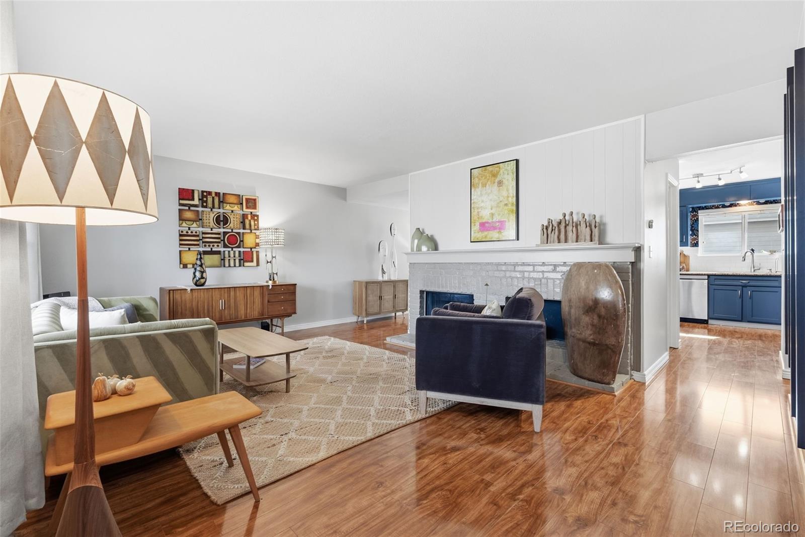 7047 E Briarwood Drive