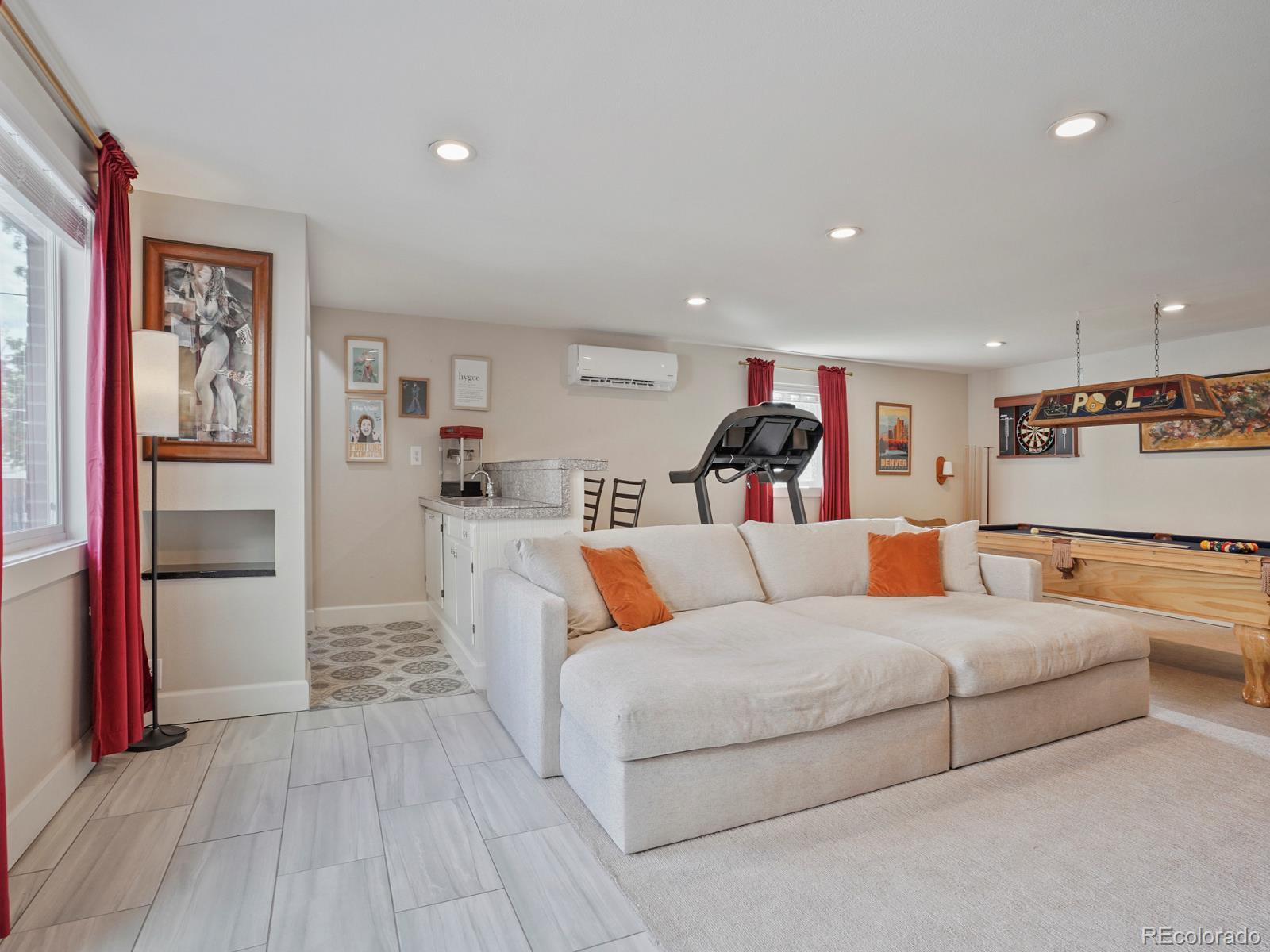 1280 Kennedy Drive