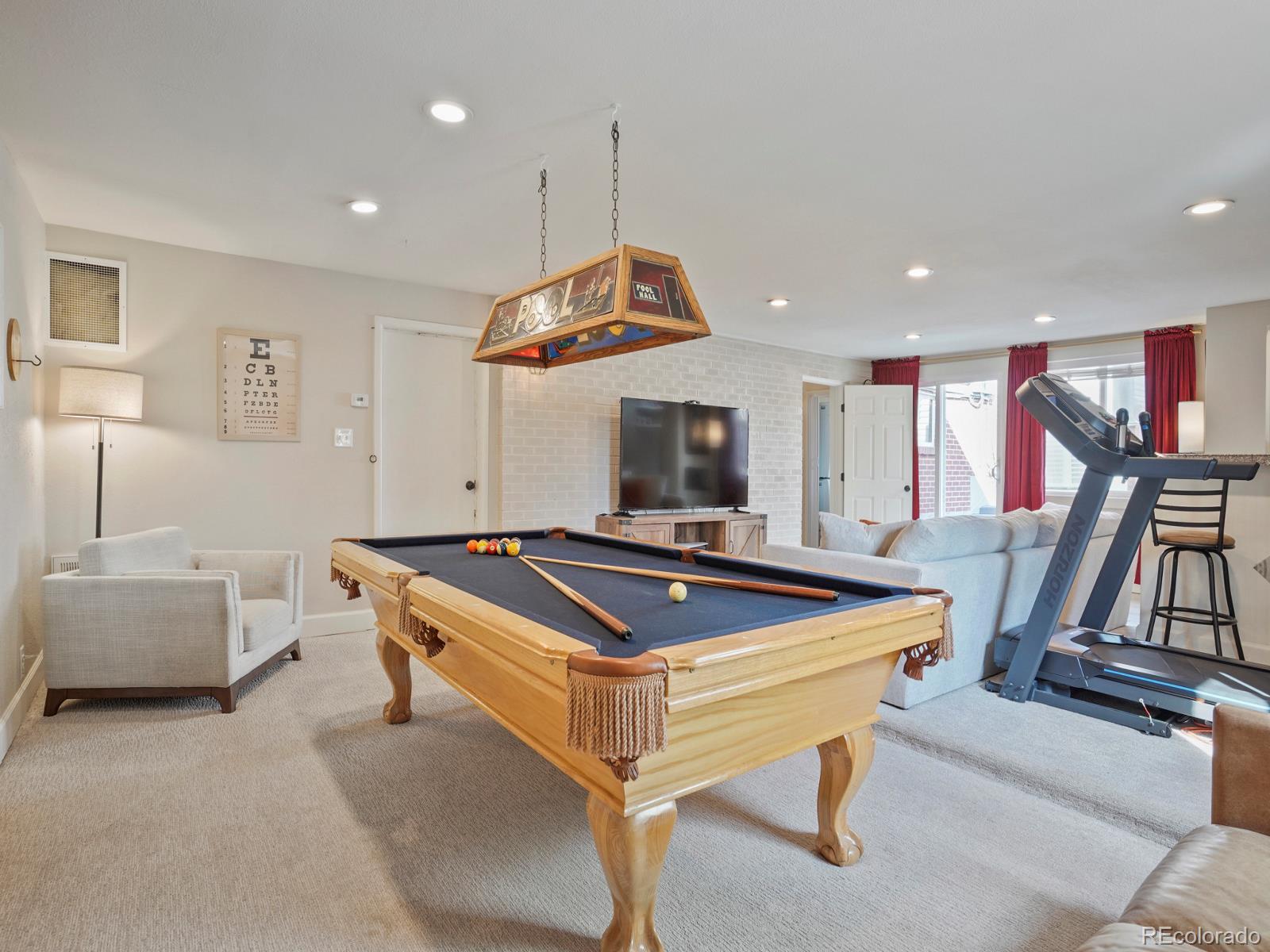 1280 Kennedy Drive