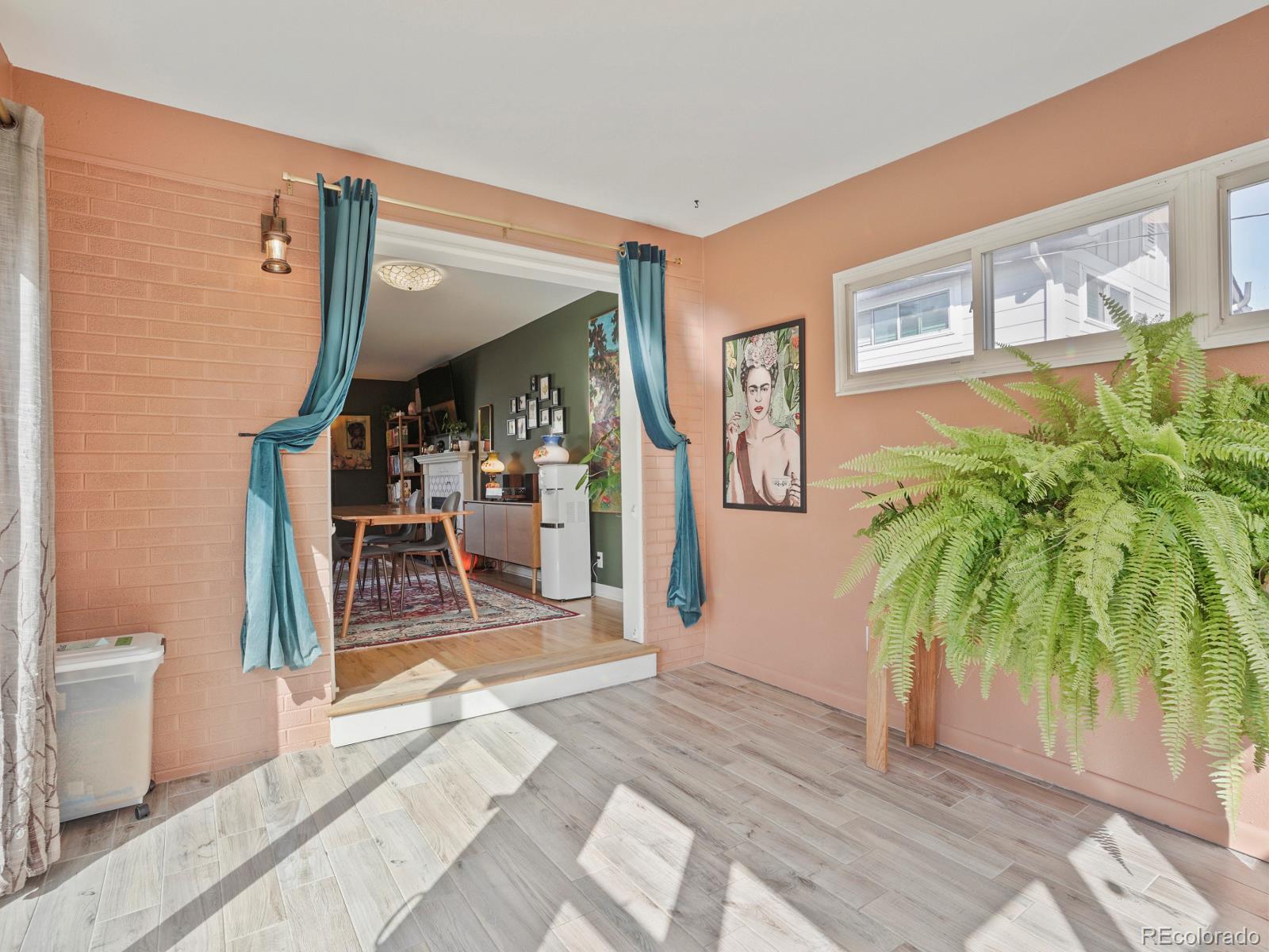 1280 Kennedy Drive