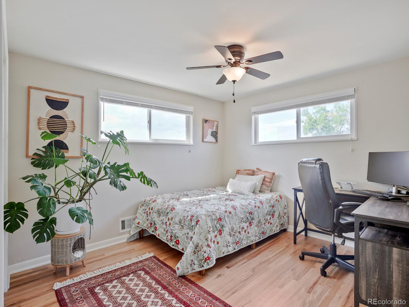 1280 Kennedy Drive