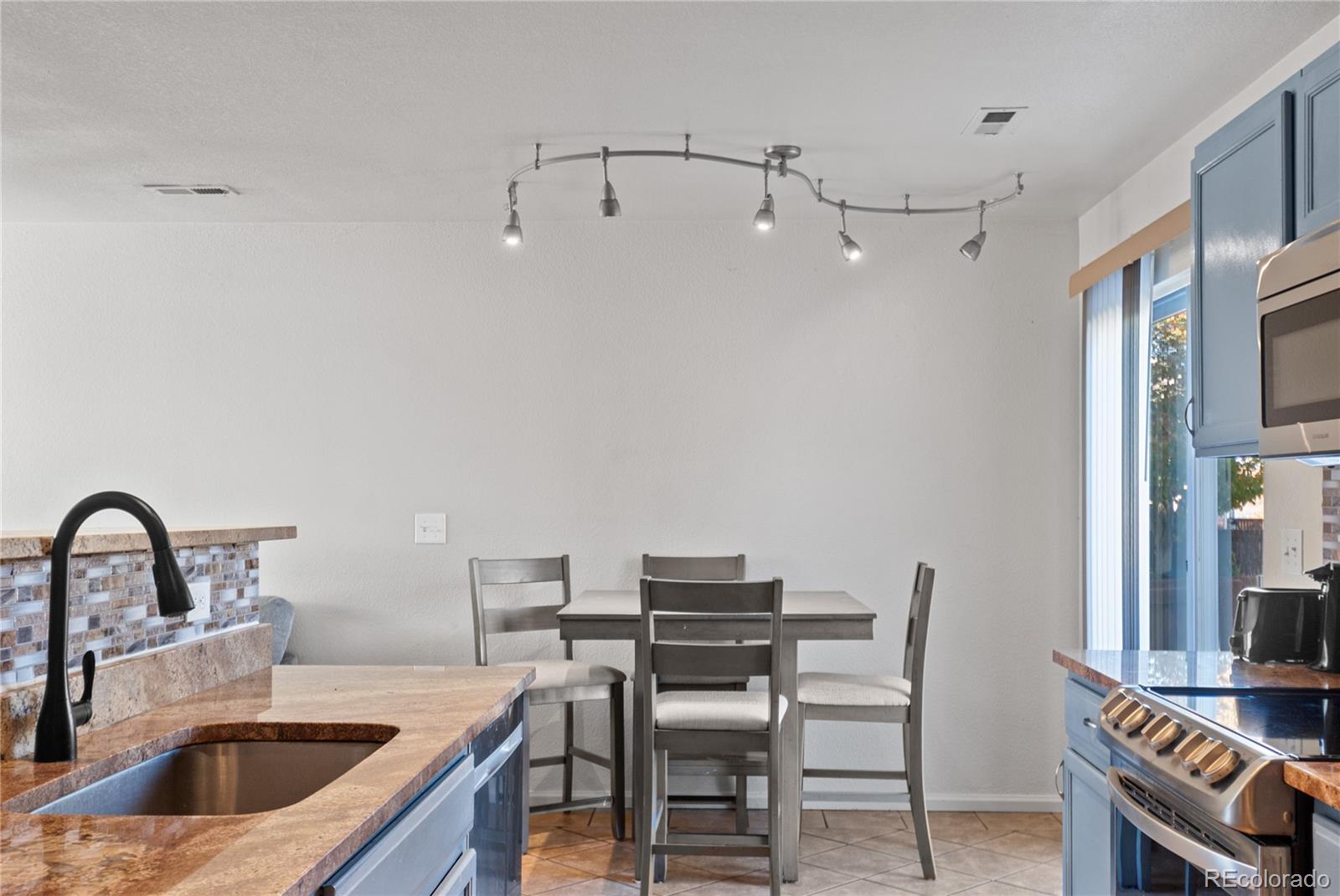 1451 Hummingbird Circle