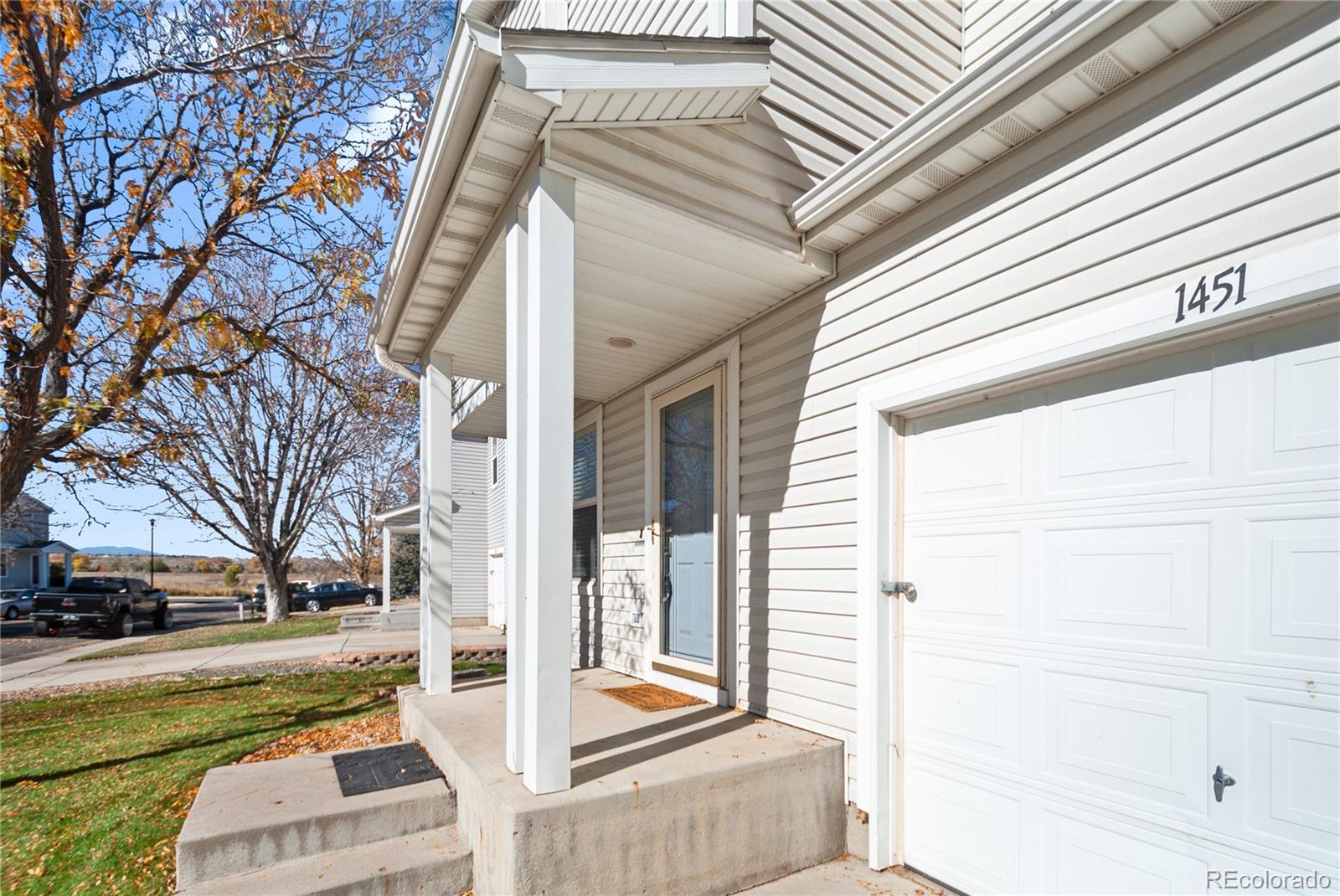 1451 Hummingbird Circle