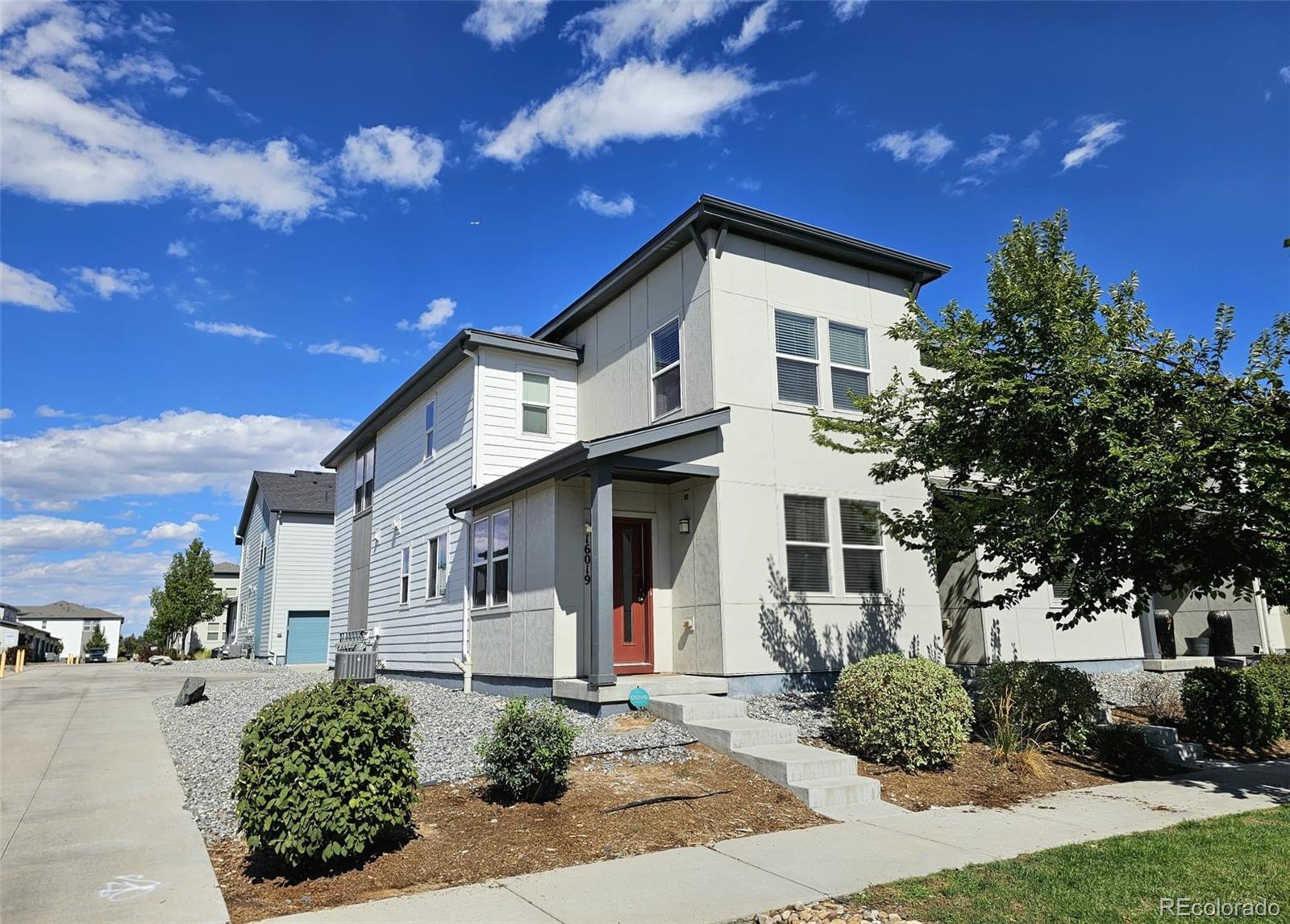 16019 E Elk Drive