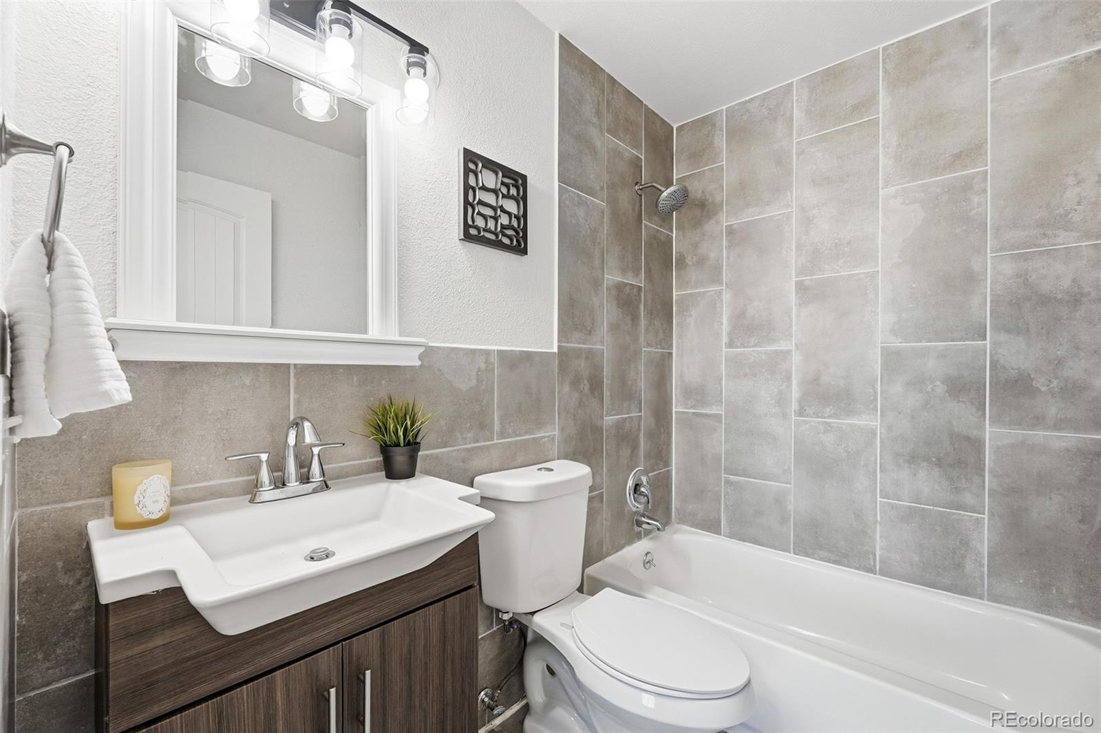 9684 Orangewood Drive