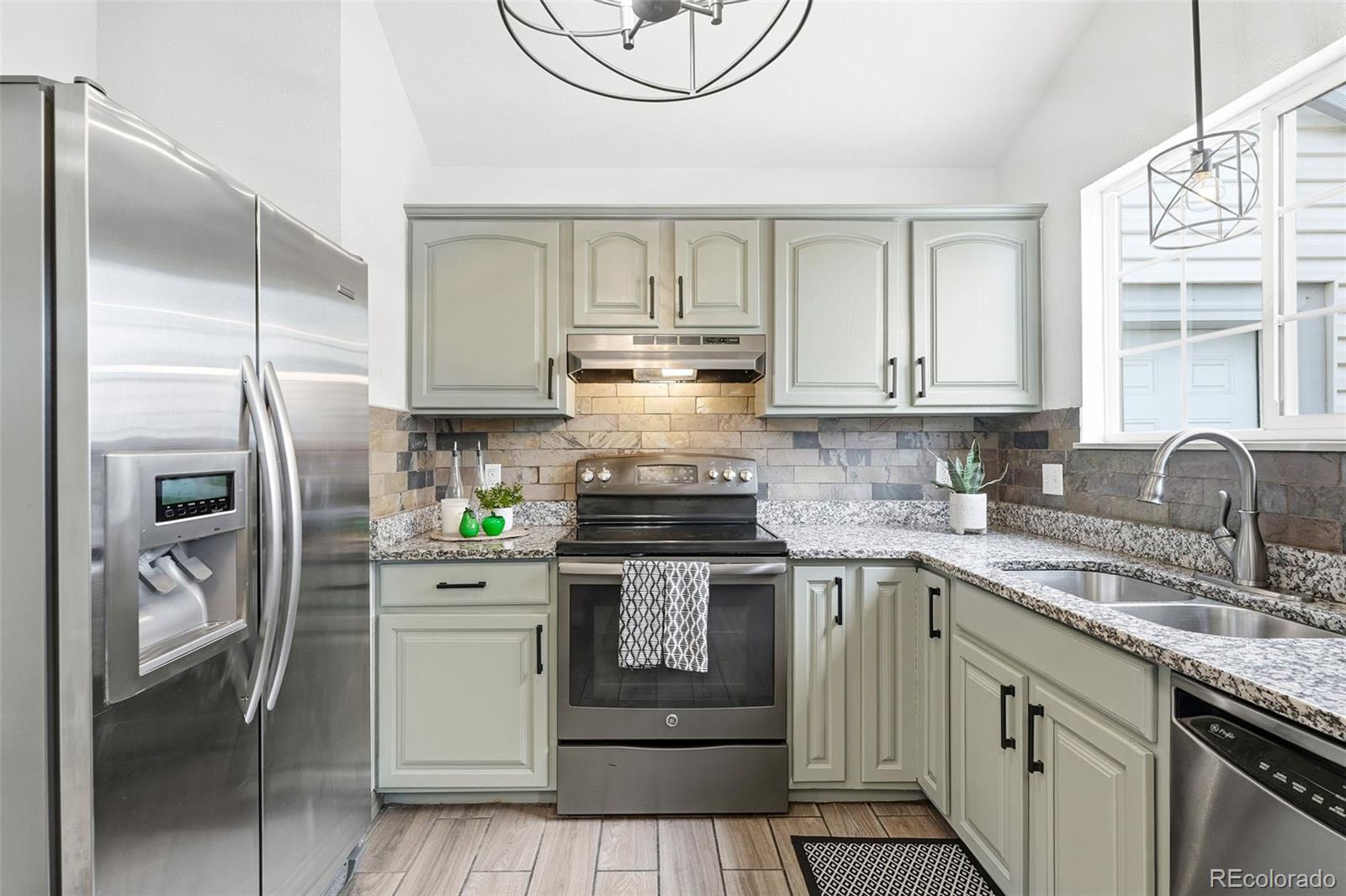 9684 Orangewood Drive