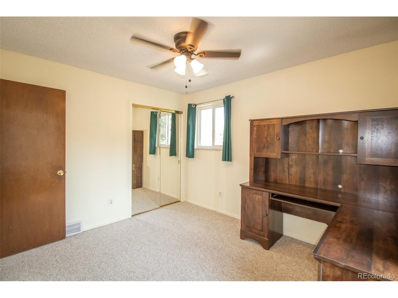 328 S 24th Ave