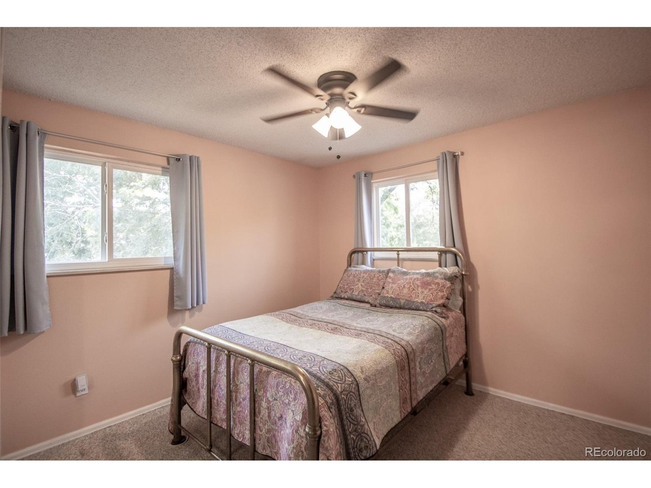 328 S 24th Ave