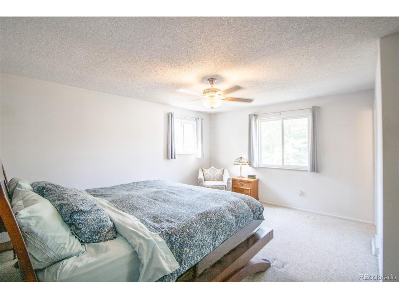 328 S 24th Ave