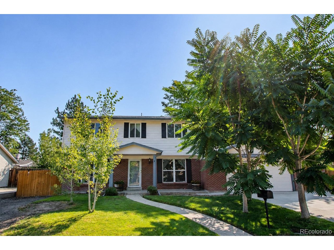 328 S 24th Ave
