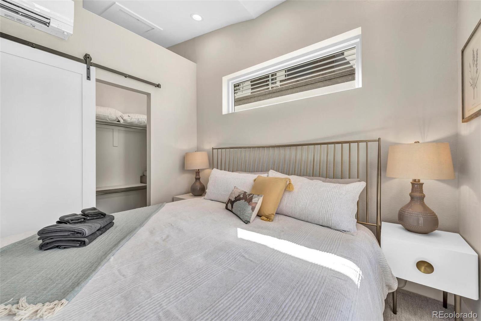 3219 W 19th Avenue Unit: 4