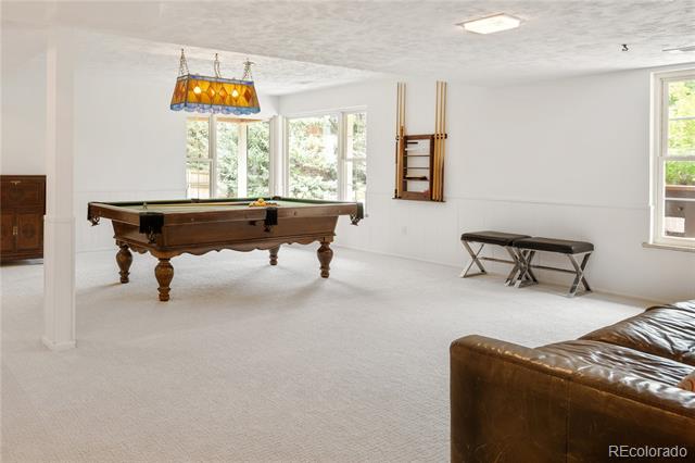 1 Hillside Drive