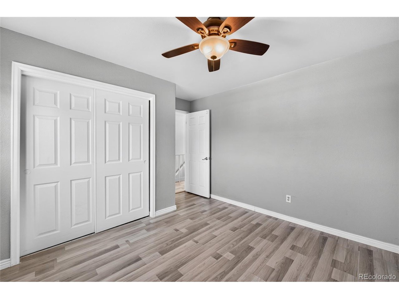 18313 E Crestline Cir