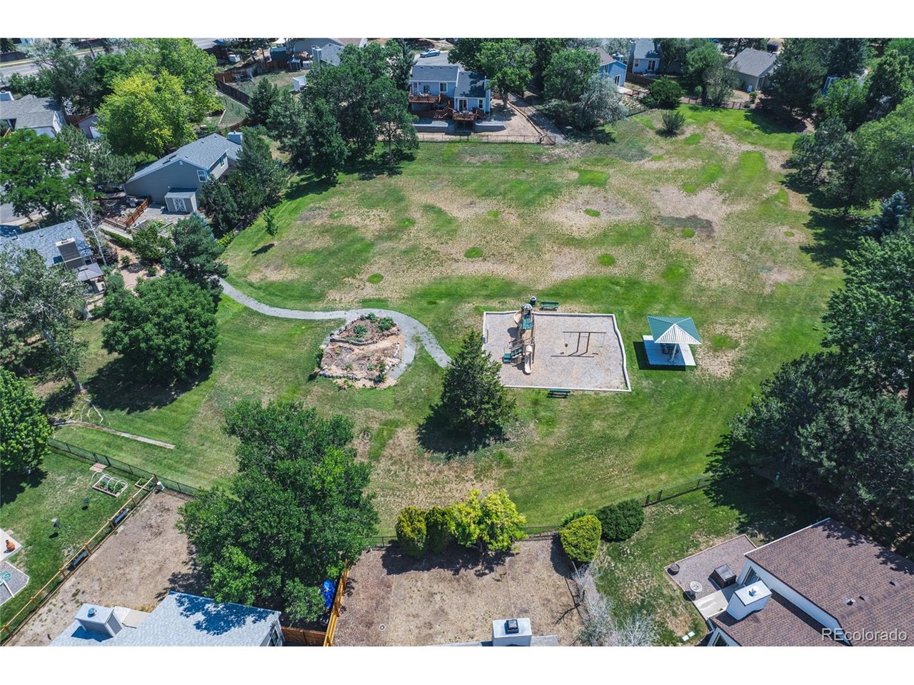 18313 E Crestline Cir