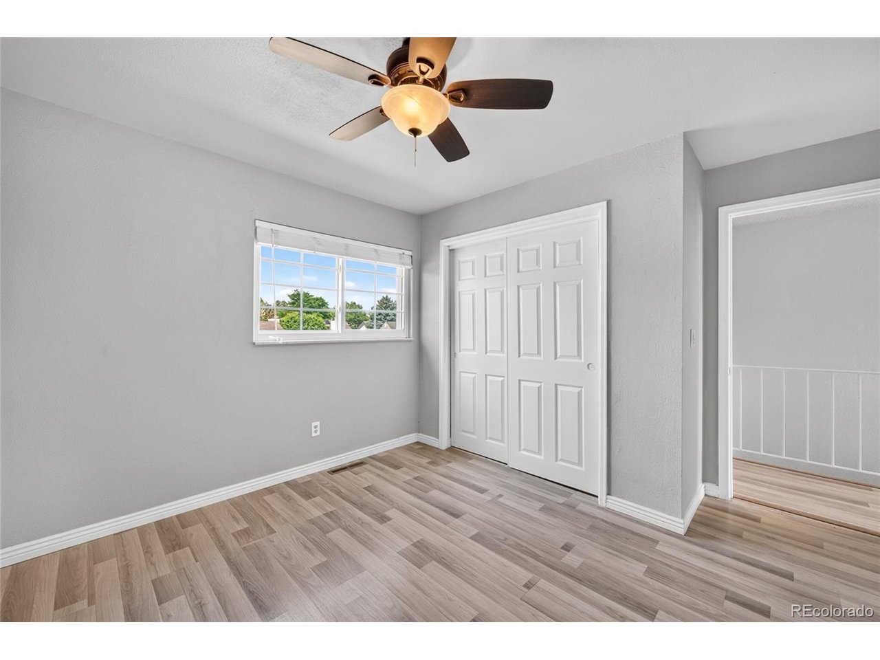 18313 E Crestline Cir