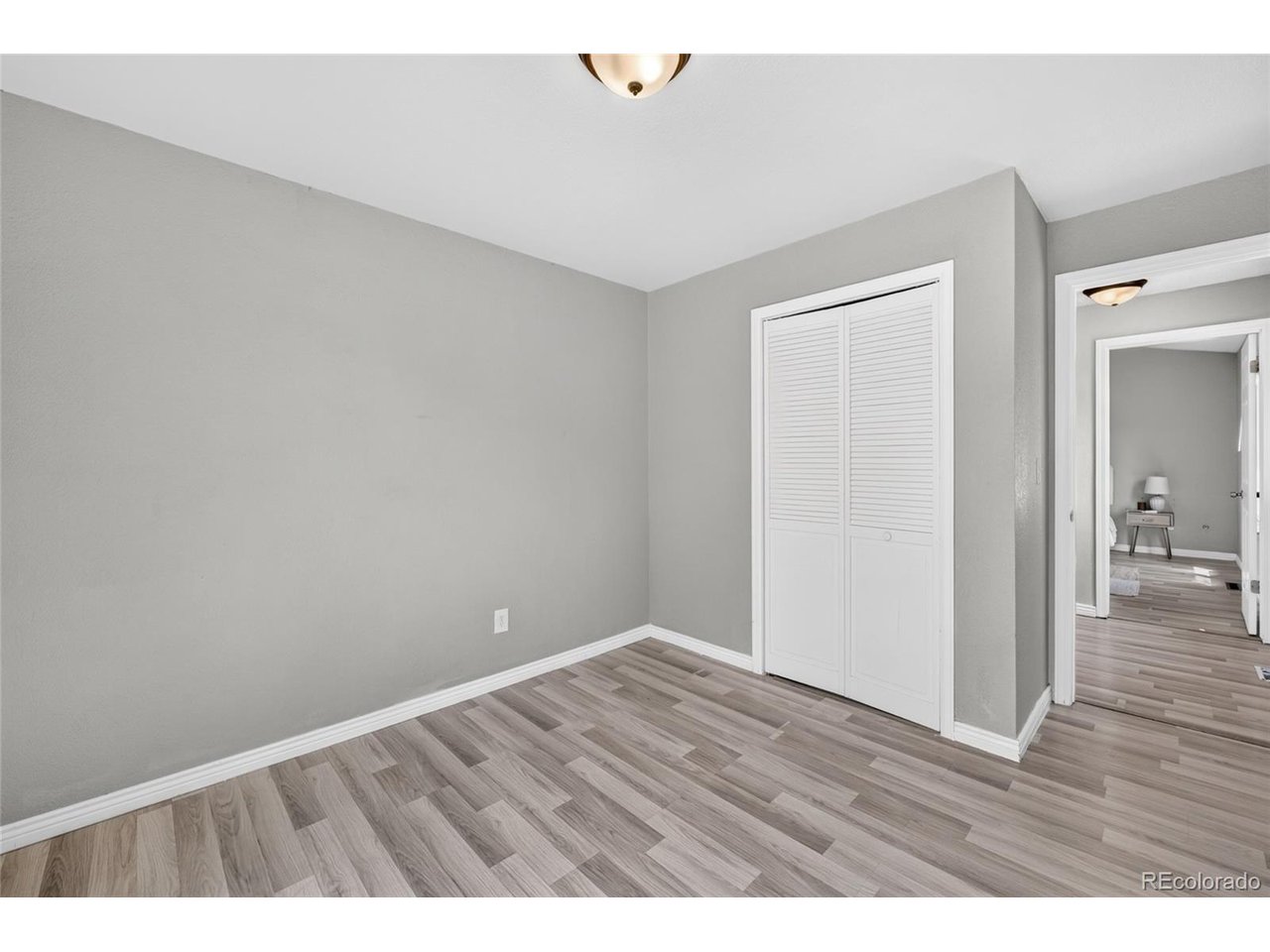 18313 E Crestline Cir
