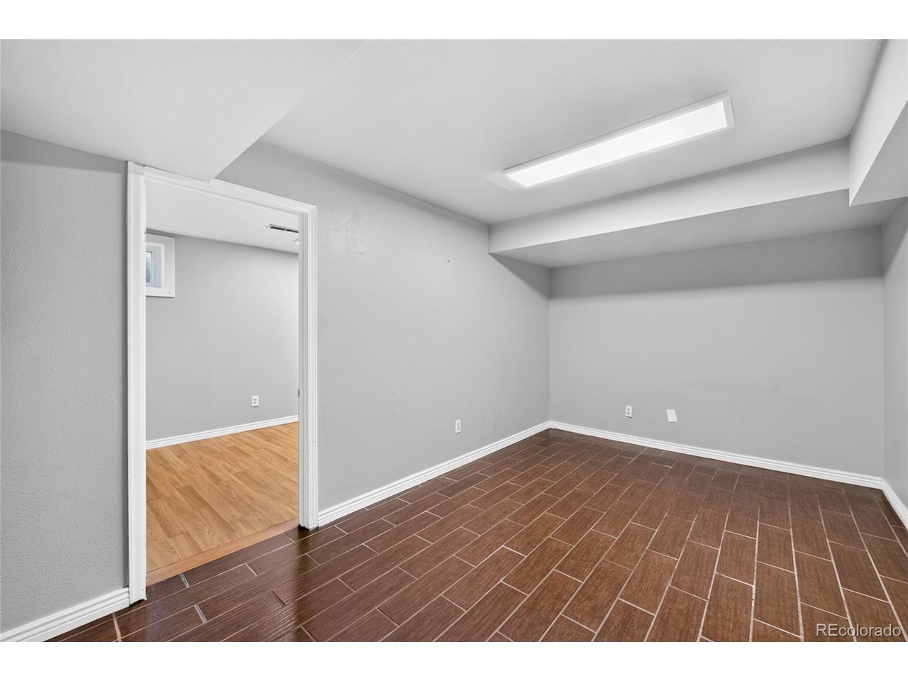 18313 E Crestline Cir