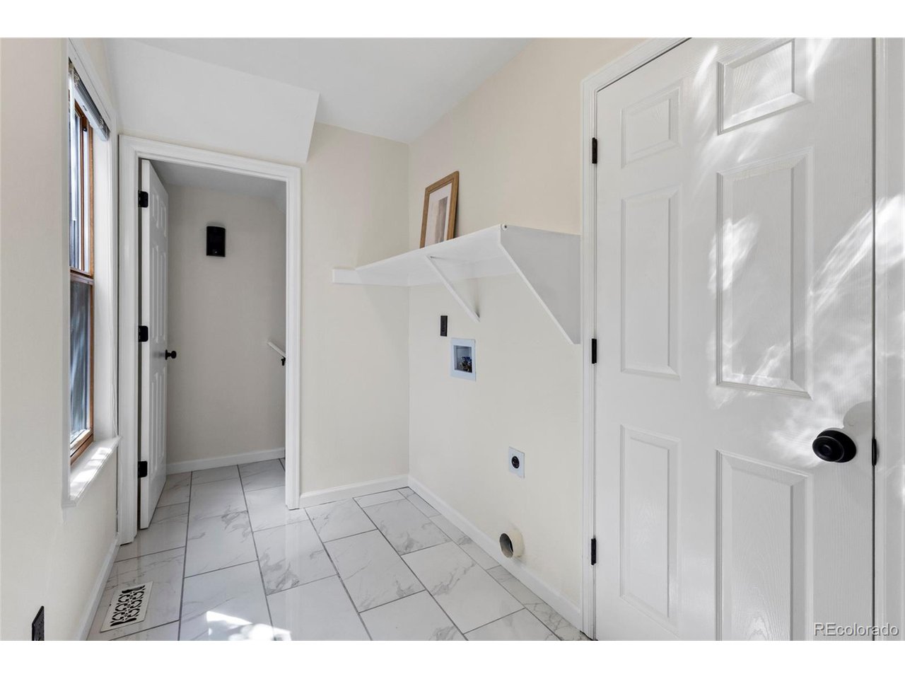 14324 W Wesley Cir