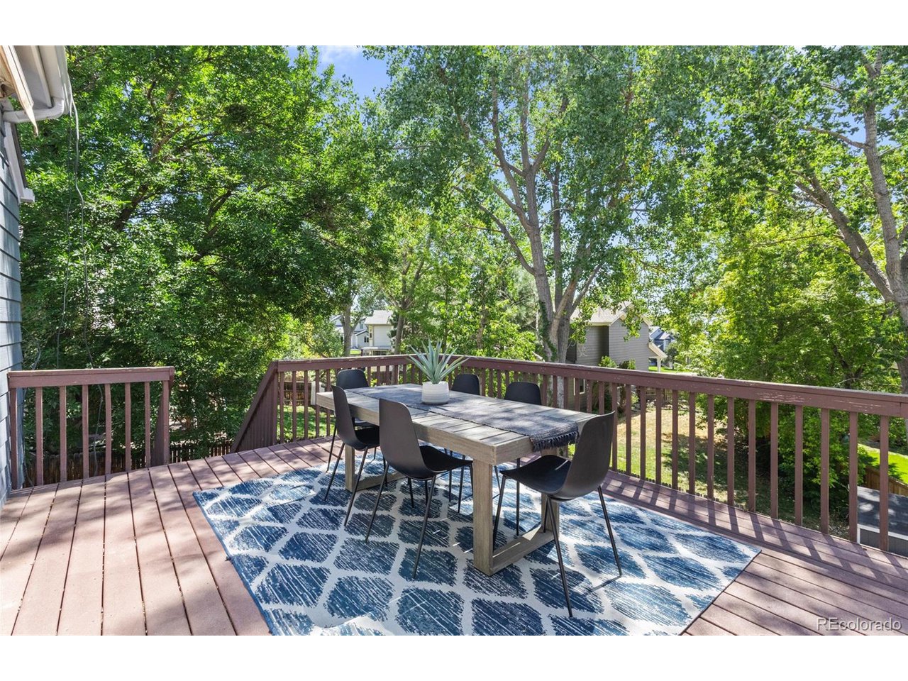 14324 W Wesley Cir
