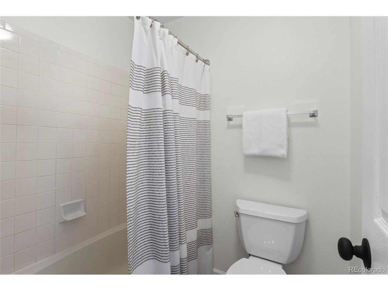 14324 W Wesley Cir