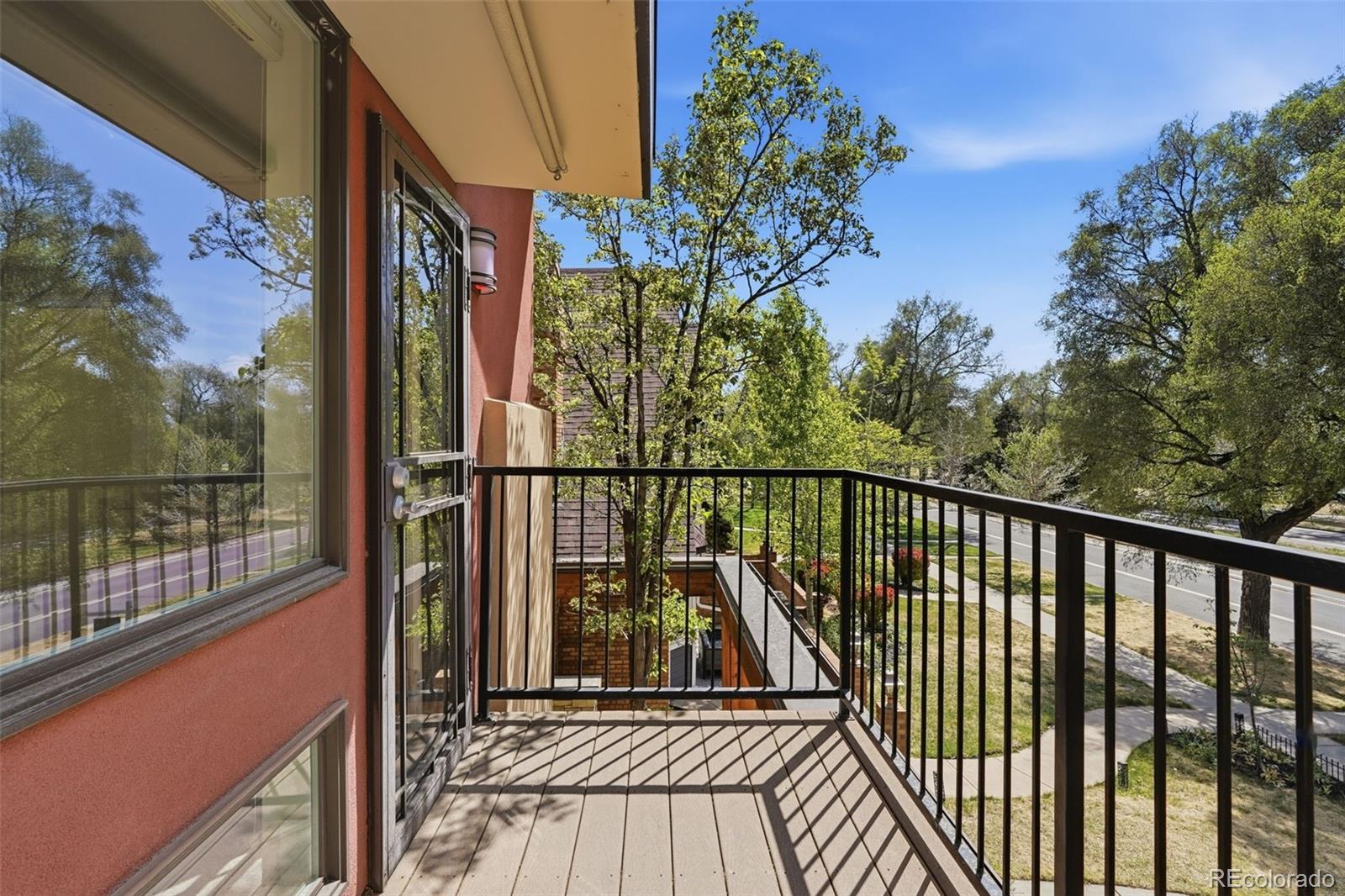 210 S Marion Parkway